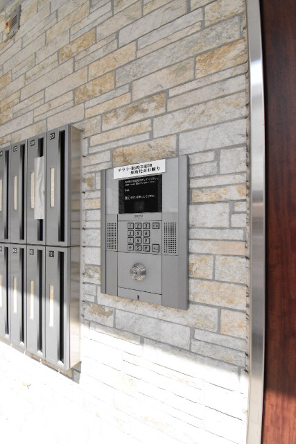 ��ʌ��z�J�s���������̃A�p�[�g�̂��̑�