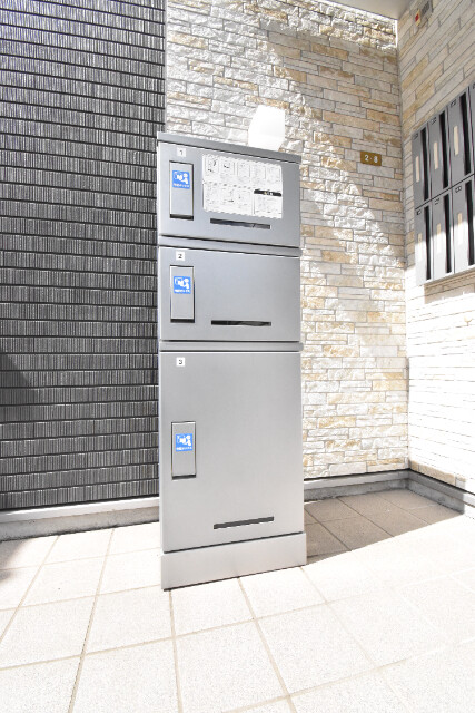 ��ʌ��z�J�s���������̃A�p�[�g�̂��̑�