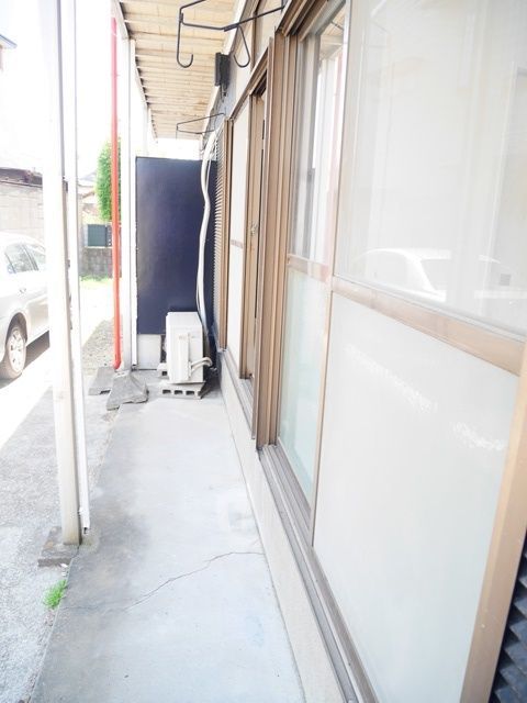 ��ʌ��@�c�s�Β��P���ڂ̃A�p�[�g�̃o���R�j�[