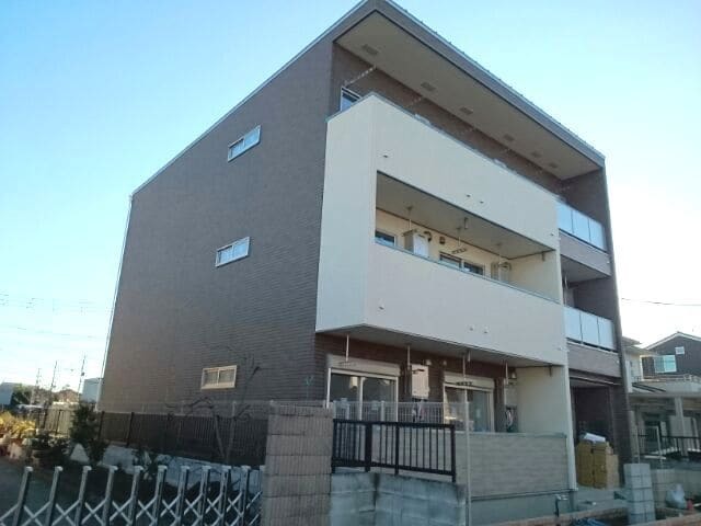 ��ʌ��������܎s���搼��{�P���ڂ̃A�p�[�g�̌����O��