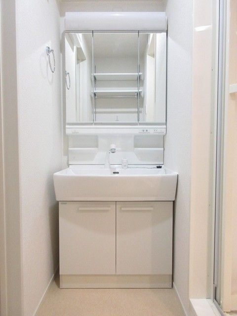 ��ʌ��z�J�s�{�{���T���ڂ̃A�p�[�g�̐��ʏ�