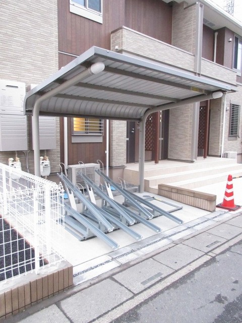 ��ʌ��z�J�s�{�{���T���ڂ̃A�p�[�g�̂��̑�