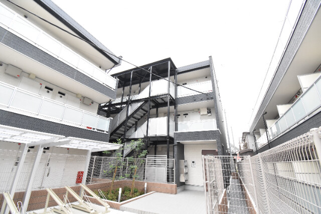 ��ʌ��������܎s������{�����S���ڂ̃}���V�����̌����O��