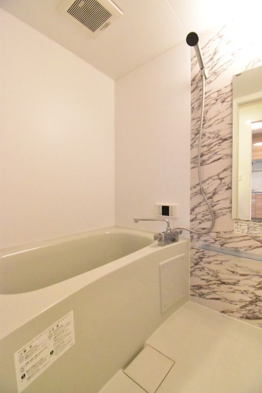 ��ʌ��������܎s���搼��{�P���ڂ̃A�p�[�g�̃o�X