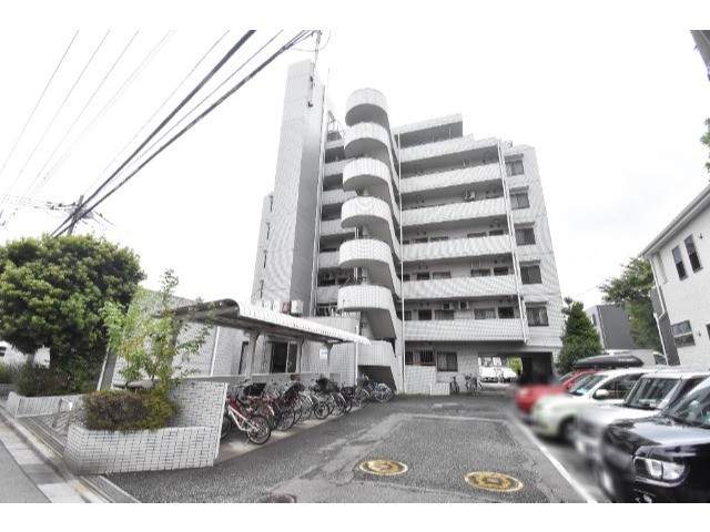 ��ʌ��������܎s�����扺�����V���ڂ̃}���V�����̒��ԏ�