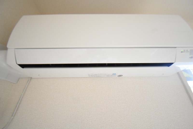 ��ʌ�����s�厚�ΐ_�̃A�p�[�g�̂��̑��ݔ�