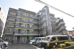 ��ʌ��������܎s�Y�a���ՂP�O����17-16�̃}���V�����̌����O��