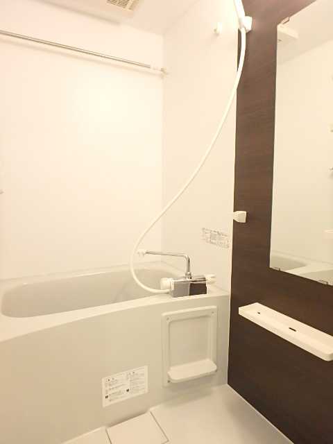 ��ʌ��������܎s�Y�a��j���J�Q���ڂ̃}���V�����̃o�X