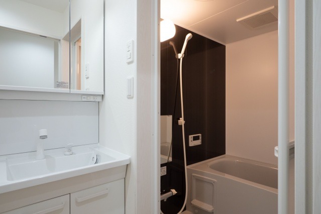 ��ʌ��������܎s�k�擌�听���Q���ڂ̃}���V�����̃o�X