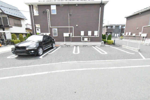 ��ʌ��������܎s�΋�厚���̃A�p�[�g�̒��ԏ�