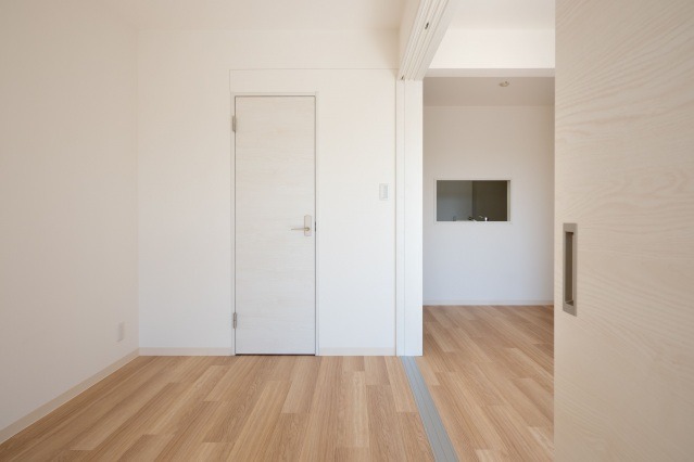 ��ʌ��������܎s�k�擌�听���Q���ڂ̃}���V�����̐Q��