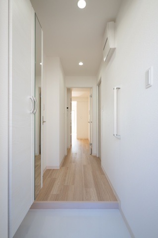 ��ʌ��������܎s�k�擌�听���Q���ڂ̃}���V�����̌���