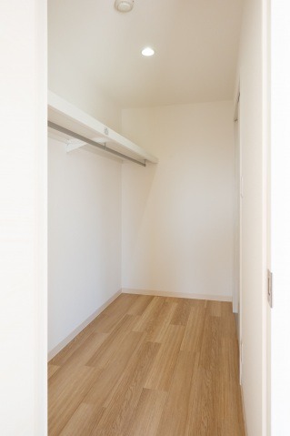 ��ʌ��������܎s�k�擌�听���Q���ڂ̃}���V�����̎��[