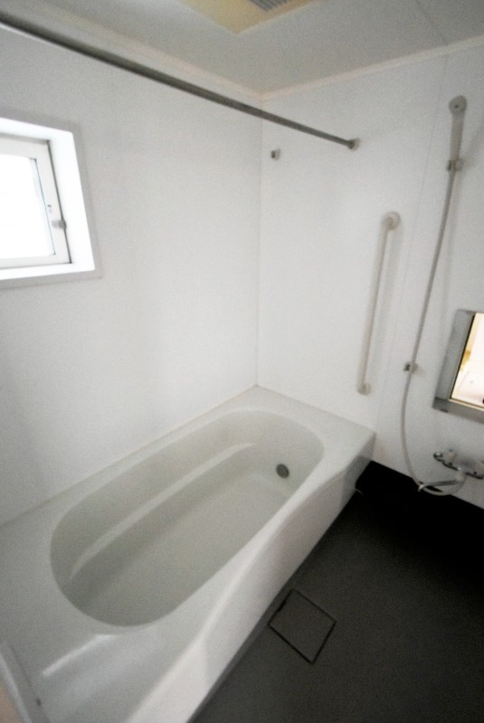 ��ʌ��������܎s����O���U���ڂ̃A�p�[�g�̃o�X