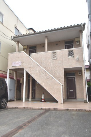 ��ʌ��������܎s�����擌��{�U���ڂ̃A�p�[�g�̌����O��