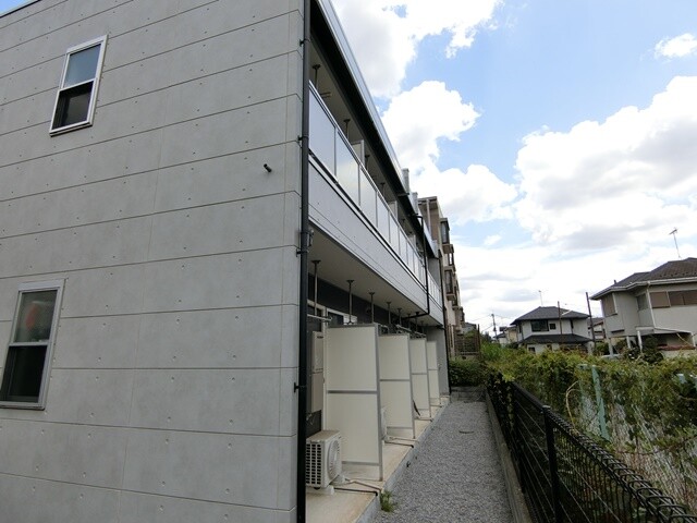 ��ʌ��������܎s��΋���q�P���ڂ̃A�p�[�g�̃G���g�����X