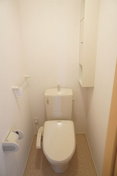 ��ʌ��������܎s���撆���Q���ڂ̃A�p�[�g�̃g�C��