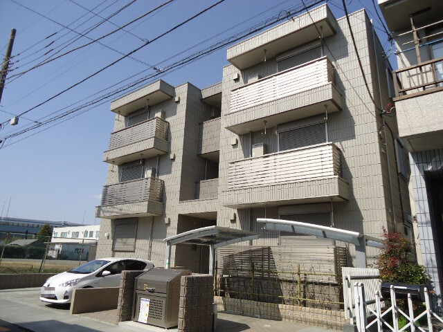 ��ʌ��������܎s���撆���Q���ڂ̃}���V�����̌����O��