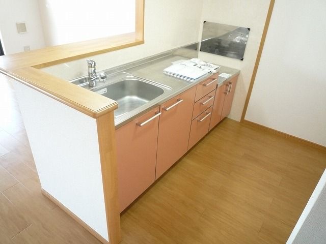 ��ʌ�����s����R���ڂ̃}���V�����̃L�b�`��