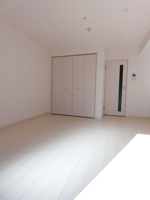 ��ʌ��������܎s��{��O���P���ڂ̃A�p�[�g�̂��̑������E�X�y�[�X