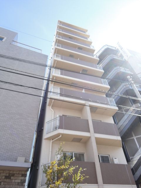 埼玉県さいたま市大宮区宮町３丁目11-2のマンションの建物外観