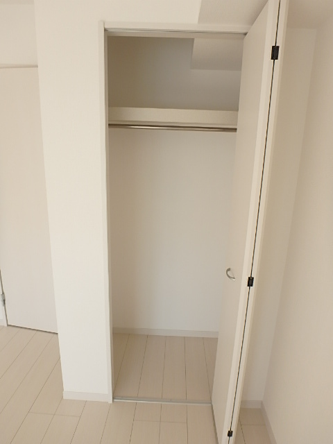 ��ʌ��������܎s��{��听���P���ڂ̃}���V�����̎��[