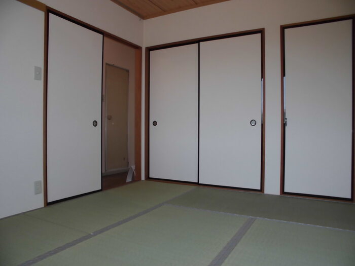 ��ʌ��������܎s����厚���m��̃A�p�[�g�̂��̑�