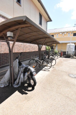 ��ʌ��������܎s�k��ޗǒ��̃A�p�[�g�̂��̑�