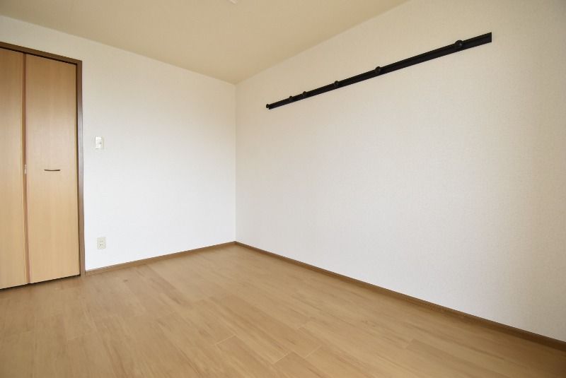 ��ʌ��������܎s����厚���m��̃A�p�[�g�̂��̑������E�X�y�[�X