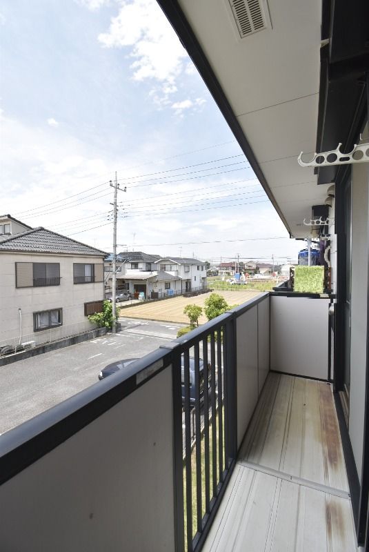 ��ʌ��������܎s����厚���m��̃A�p�[�g�̃o���R�j�[