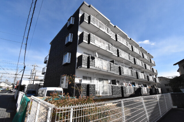 ��ʌ��z�J�s�k�z�J�Q���ڂ̃}���V�����̌����O��