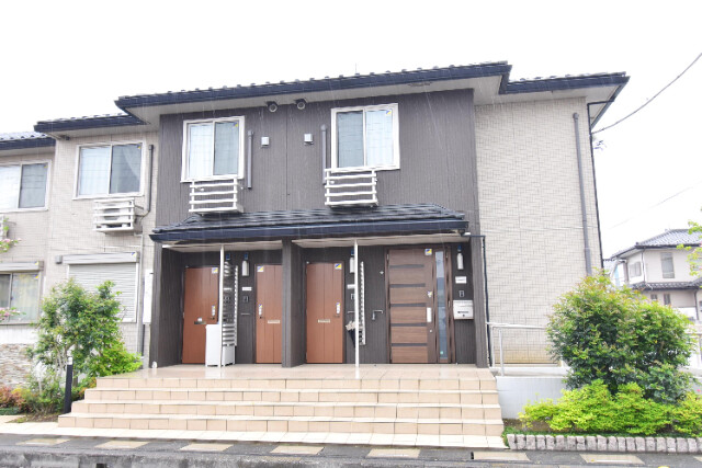 ��ʌ��������܎s�k��{�����̃A�p�[�g�̌����O��