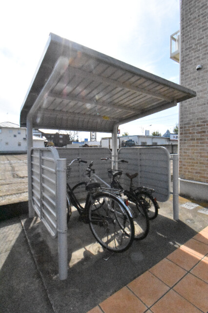 ��ʌ��@�c�s���V�h�U���ڂ̃A�p�[�g�̂��̑�