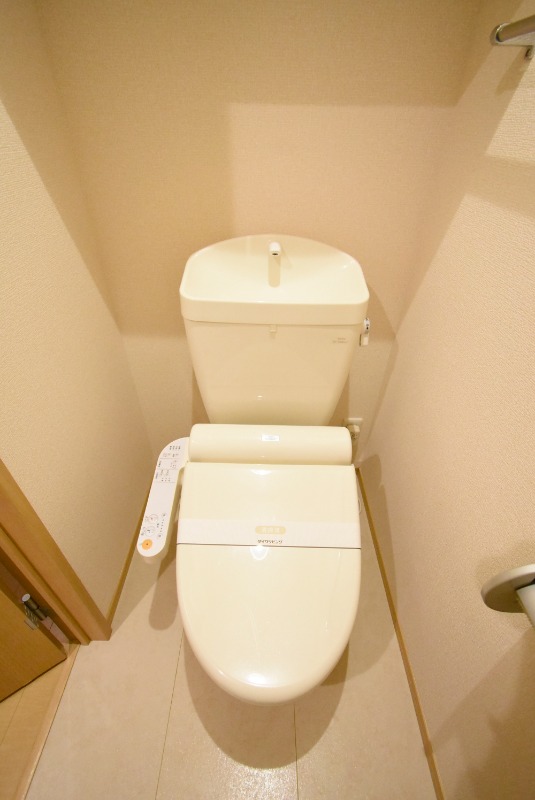 ��ʌ��������܎s�k��{�����̃A�p�[�g�̃g�C��