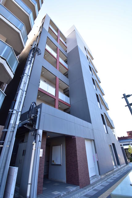 ��ʌ��������܎s�Y�a�撇���R���ڂ̃}���V�����̃G���g�����X