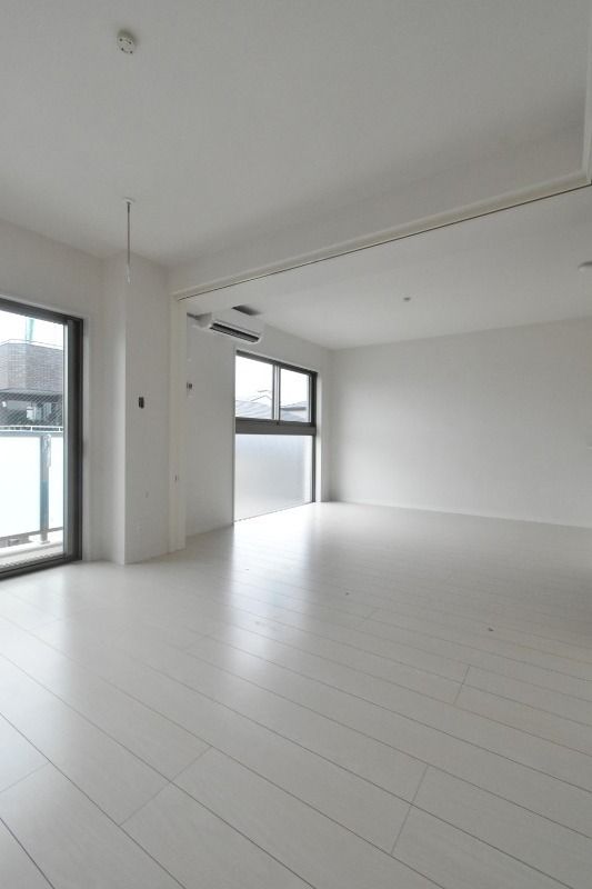 ��ʌ��������܎s��攒���Q���ڂ̃}���V�����̂��̑������E�X�y�[�X