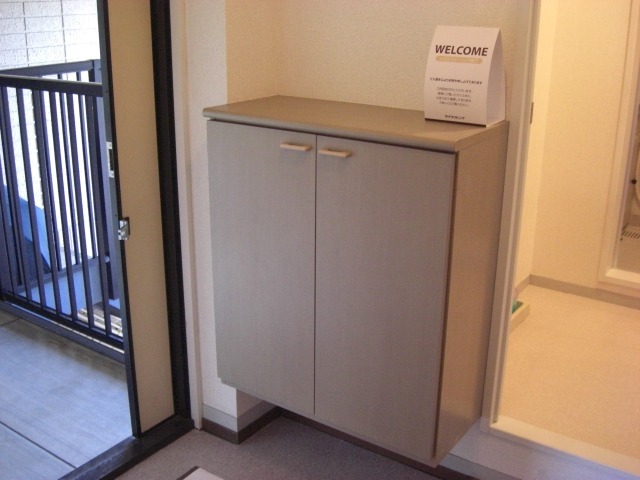 ��ʌ�����s������Q���ڂ̃}���V�����̌���