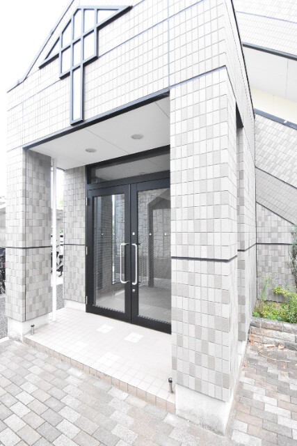 ��ʌ�����s�厚������̃}���V�����̃G���g�����X