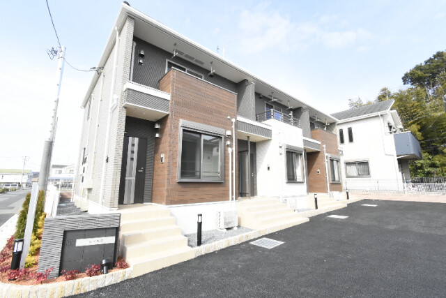 ��ʌ������s���P���ڂ̃A�p�[�g�̂��̑�