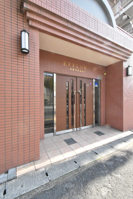 ��ʌ��z�J�s��z�J�S���ڂ̃}���V�����̃G���g�����X