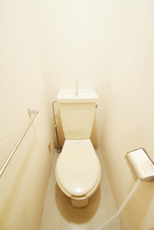 ��ʌ��������܎s�k����i���Q���ڂ̃}���V�����̃g�C��