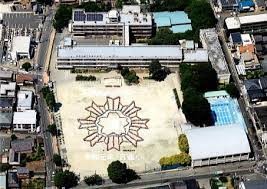 ��ʌ��������܎s�k����i���Q���ڂ̃}���V�����̎���