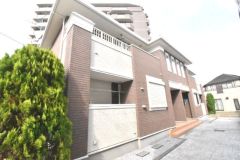 ��ʌ��������܎s�΋擌�Y�a�Q����26-12�̃A�p�[�g�̌����O��