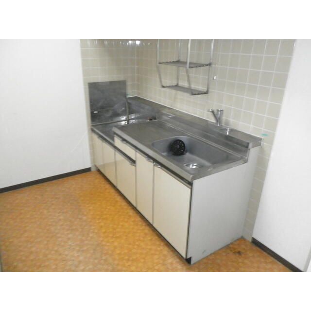 ��ʌ��������܎s�΋擌�Y�a�W���ڂ̃}���V�����̃L�b�`��