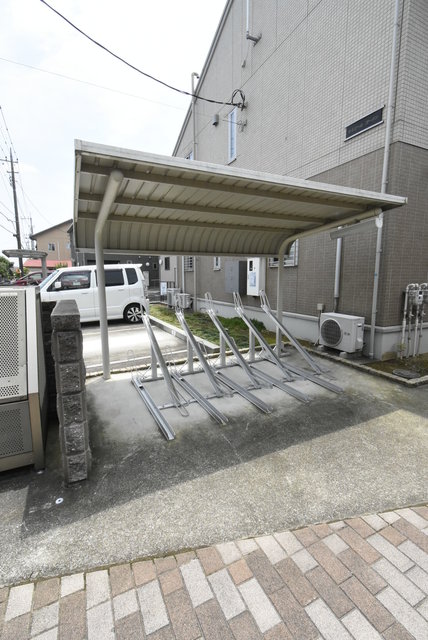 ��ʌ��������܎s����厚���V�n�̃A�p�[�g�̂��̑�