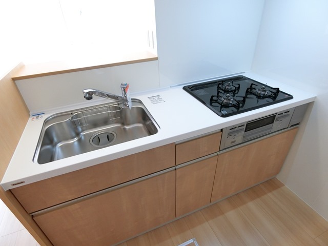 ��ʌ�����s�厚�����̃A�p�[�g�̃L�b�`��