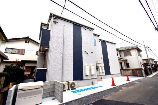 ��ʌ��������܎s������x�蒬�̃A�p�[�g�̌����O��