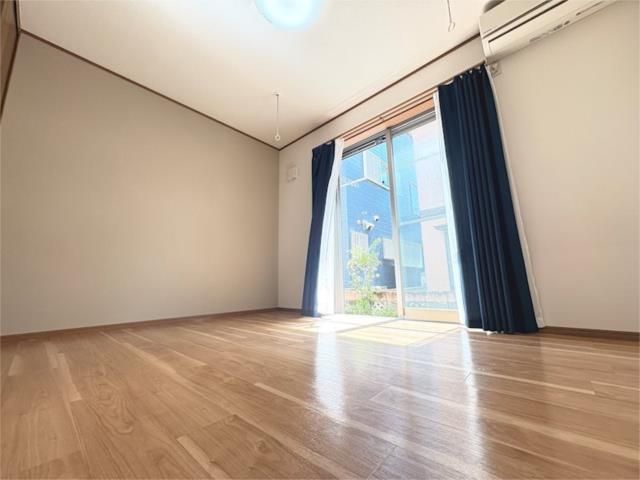 ��ʌ��z�J�s�k�z�J�P���ڂ̃A�p�[�g�̋��ԁE���r���O