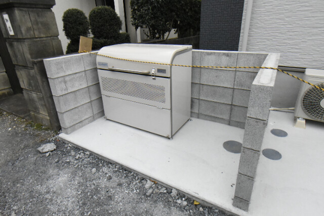 ��ʌ��������܎s������x�蒬�̃A�p�[�g�̂��̑�