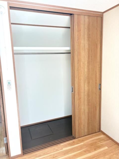 ��ʌ��z�J�s�k�z�J�P���ڂ̃A�p�[�g�̎��[